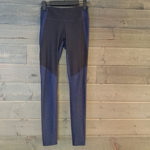 Outdoor Voices Baltic/Night Two-Tone Tech Sweat Leggings 7/8 XS